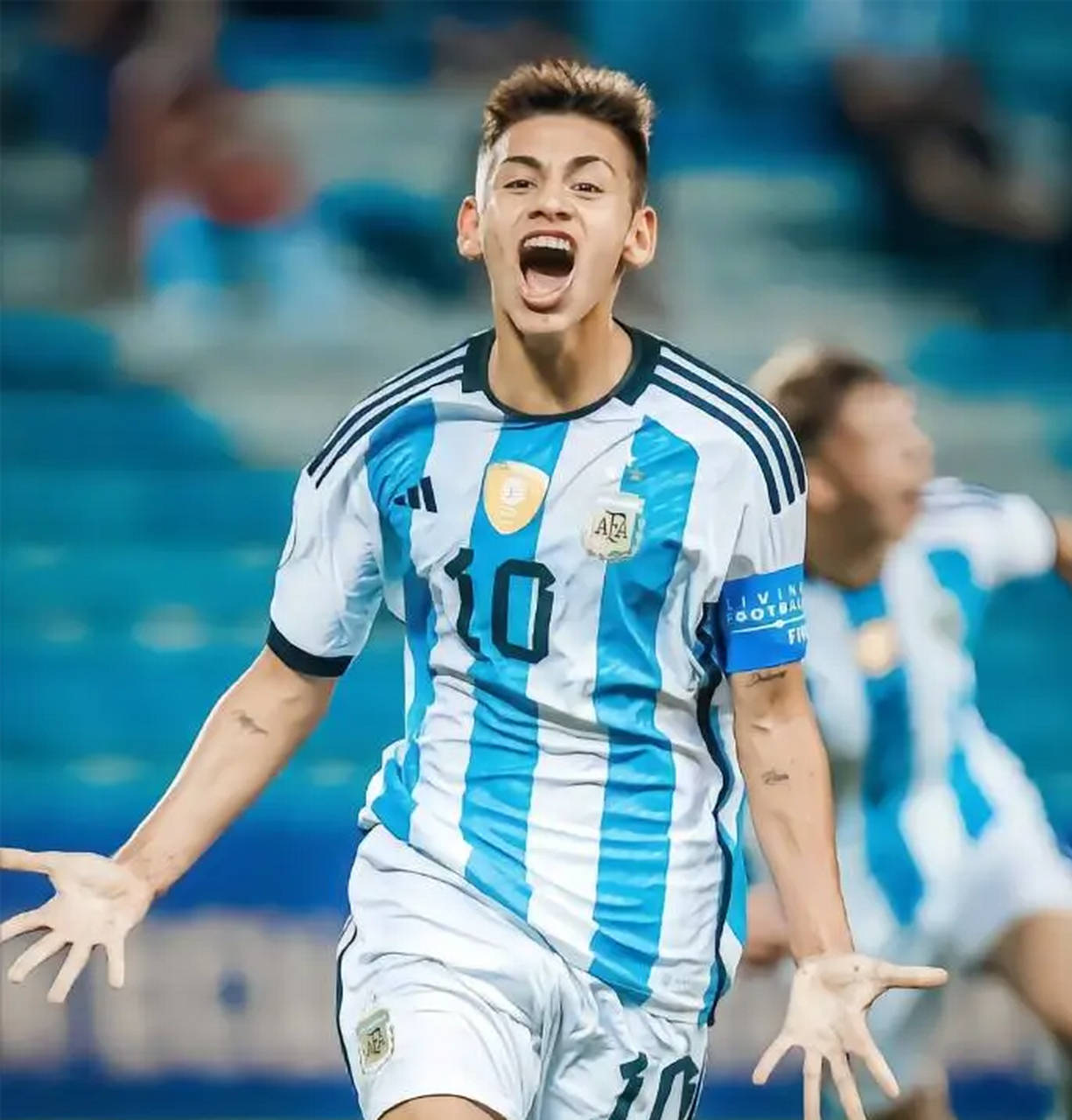 包含今晨阿根廷国家队备战CBA季后赛,门线救险细节流出,更衣室稳定,年轻球员获得机会的词条 包含今晨阿根廷国家队备战CBA季后赛,门线救险细节流出,更衣室稳定,年轻球员获得机会的词条