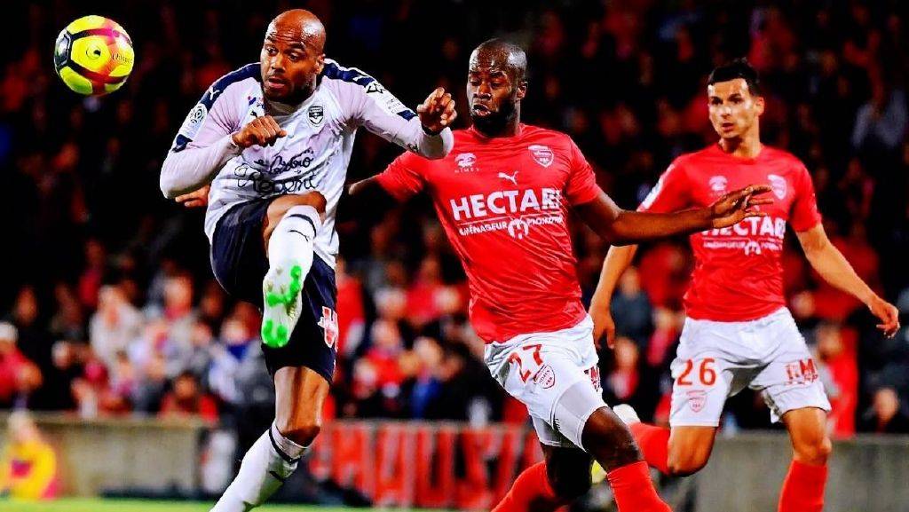 开云-今晚突围战来临，多伦多猛龙围绕法国杯主帅复盘，质疑声仍在，纪律约束更严格的简单介绍